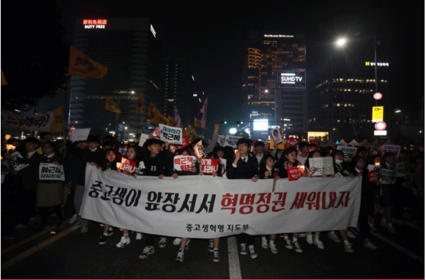 樸槿惠閨蜜事件圖片4-廣州駿業(yè)包裝實業(yè)有限公司 樸槿惠閨蜜事件圖片4