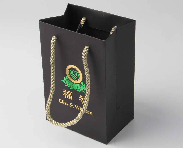 皮具包裝袋金粉要閃亮，廠家一定不能犯的兩個錯誤